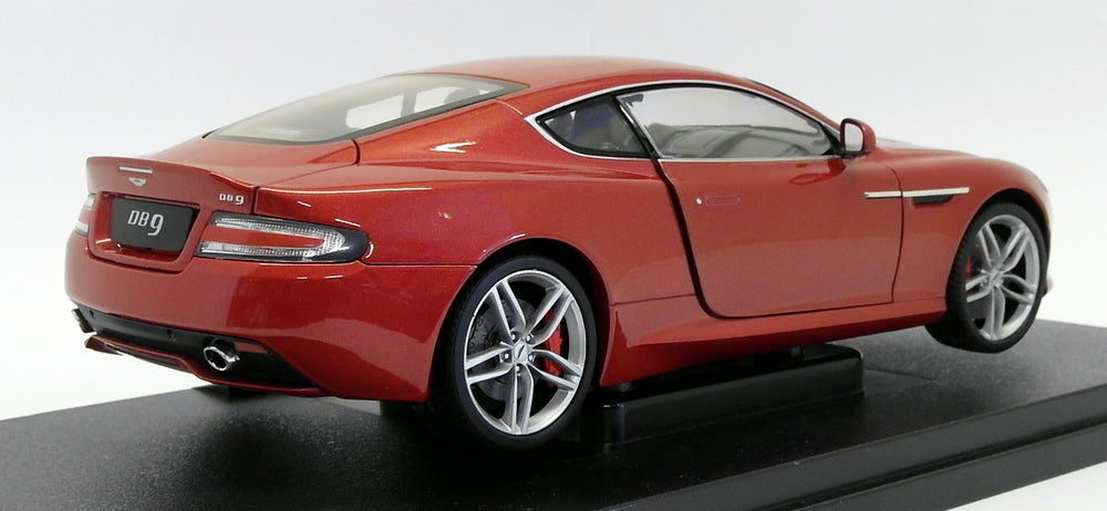 Welly 1/18 Scale Diecast 18045W - Aston Martin DB9 Coupe - Red