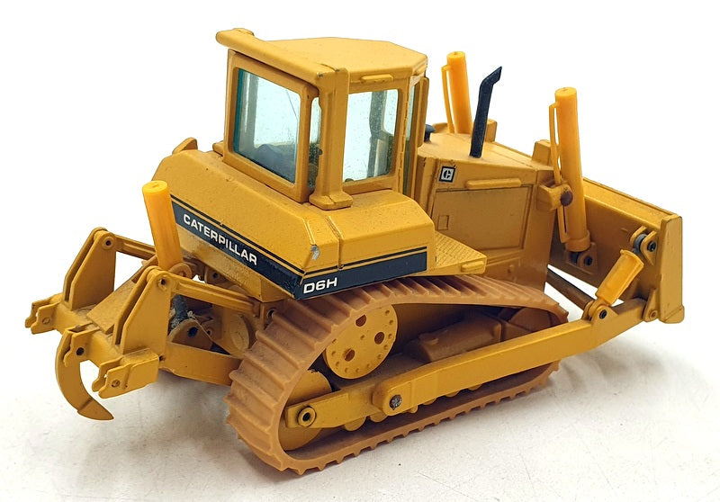 Conrad 1/50 Scale Diecast 2851 - Caterpillar CAT D6H Track Type Tractor