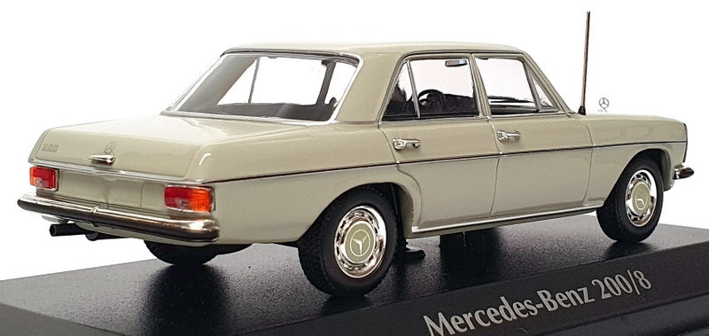 Maxichamps 1/43 Scale 940 034008 - 1968 Mercedes Benz 200/8 - Grey