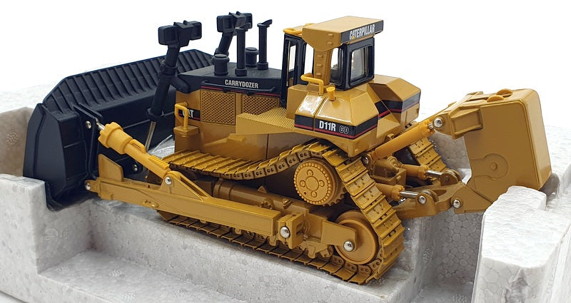 Norscot 1/50 Scale Diecast 55070 - Cat D11 Carrydozer Track-Type