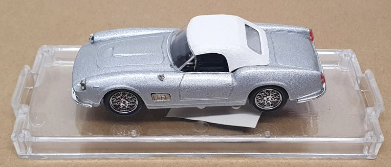 Vitesse 1/43 Scale 143 - 1960 Ferrari 250 Spyder California - Silver/White