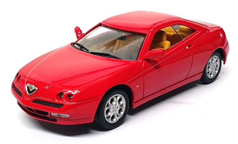 Solido 1/43 Scale Diecast 591 57 99 - Alfa Romeo GTV - Red