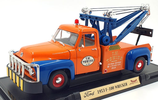 Road Signature 1/18 Scale Diecast 92228 - 1953 Ford F-100 Wrecker Y.M Towing