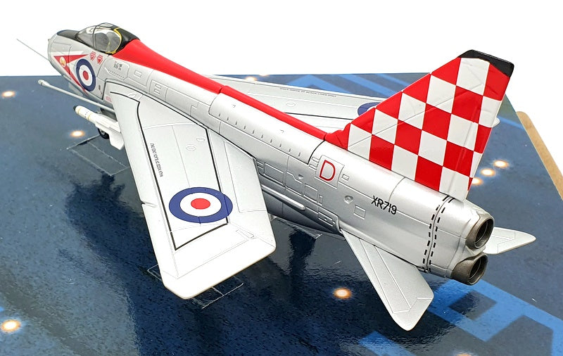 Corgi 1/72 Scale AA32308 - English Electric Lightning F3 XR7 18/C 56 Sqn