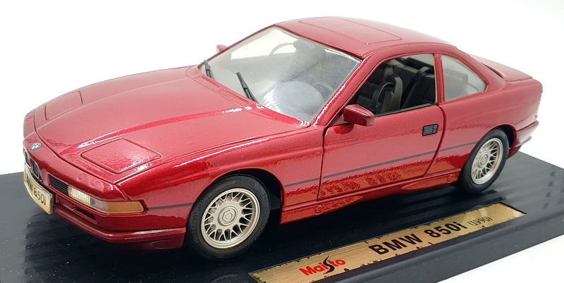 Maisto 1/18 Scale Diecast 31805 - BMW 850i 1990 - Red