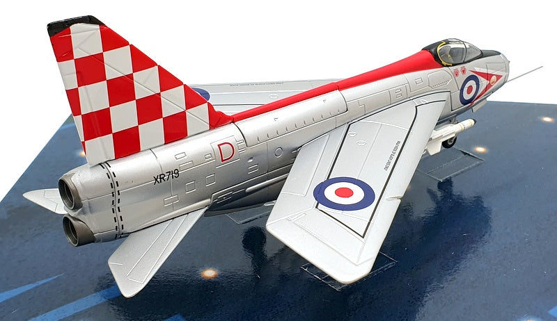 Corgi 1/72 Scale AA32308 - English Electric Lightning F3 XR7 18/C 56 Sqn