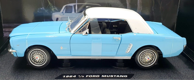 Motor Max 1/18 Scale 79834 - 007 Thunderball '64 1/2 Ford Mustang - Blue