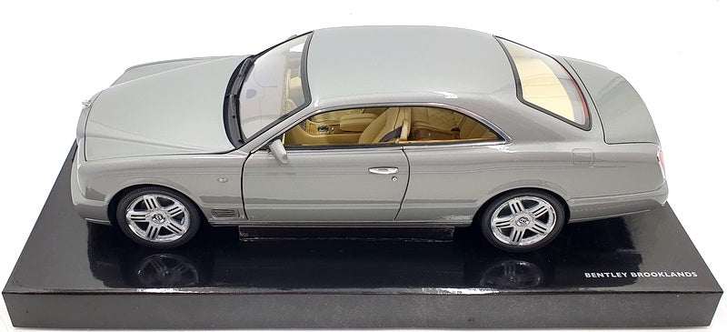 Minichamps 1/18 Scale Deicast BL571 Bentley Brooklands - Venusian Grey