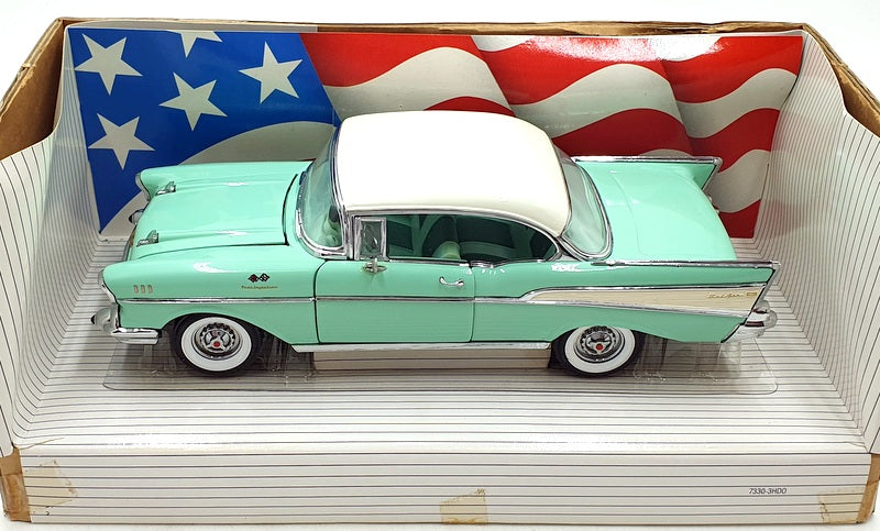 Ertl 1/18 Scale Diecast 7329 - 1957 Chevrolet Bel Air Sport Coupe - Green