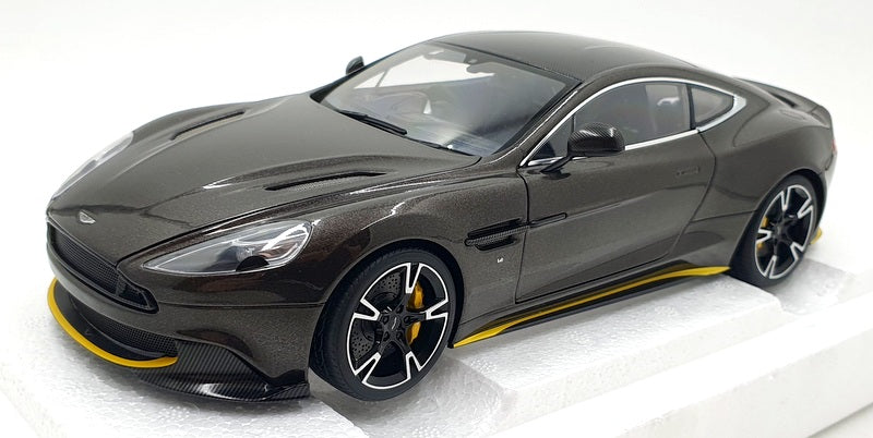 Autoart 1/18 Scale Diecast 70273 - Aston Martin Vanquish S 2017 Kopi Bronze