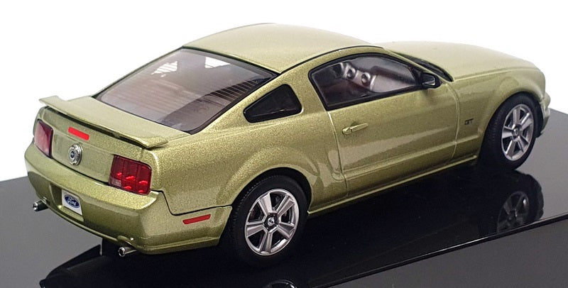 Autoart 1/43 Scale 52761 - Ford Mustang GT 2004 Auto Show Version - Legend Lime