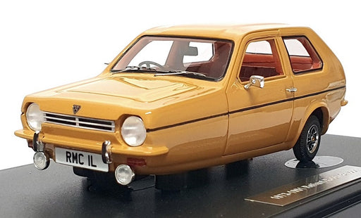 Matrix 1/43 Scale MX31702-052 - 1973-81 Reliant Robin Saloon - Yellow