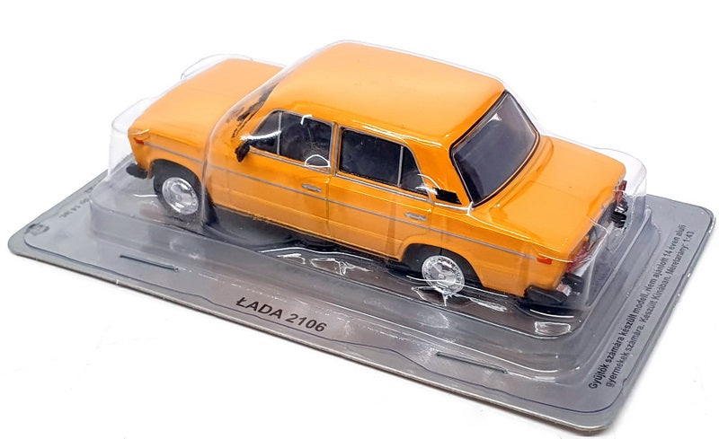 Altaya 1/43 Scale Diecast 28424 - Lada 2106 - Orange