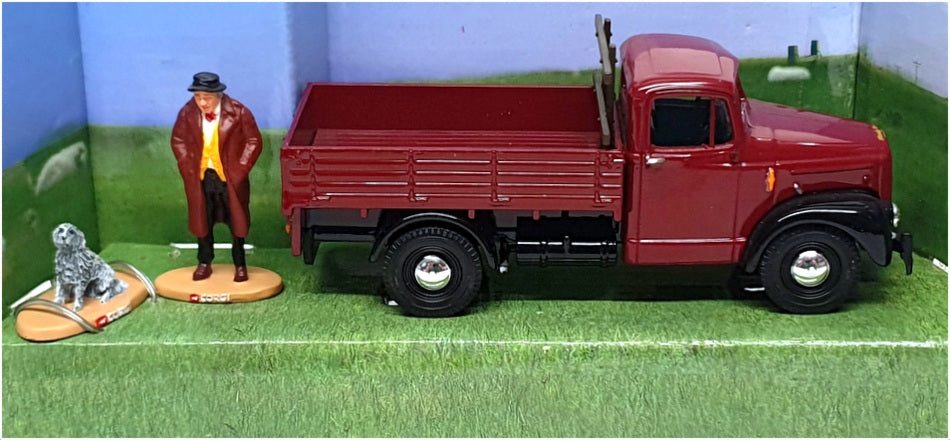 Corgi 1/43 Scale CC07301 - Morris Truck & Figures Heartbeat - Maroon