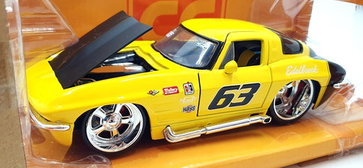 Jada 1/24 Scale Diecast 96211 - 1963 Chevrolet Corvette Stingray #63 Yellow