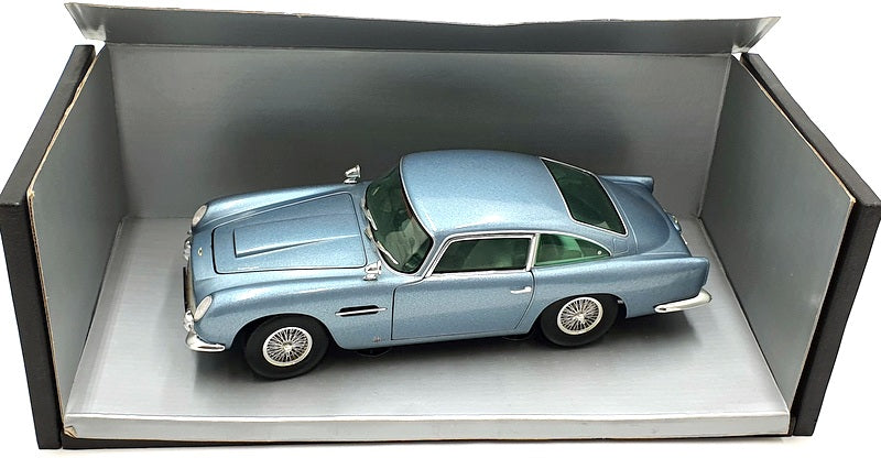 Chrono 1/18 Scale Diecast H1003 - 1963 Aston Martin DB5 - Met Ice Blue