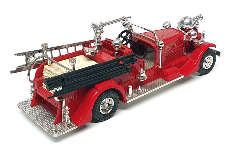 Ertl 1/30 Scale 9748 - 1934 Ahrens Fox Coin Bank Eastwood Fire Dept. - Red