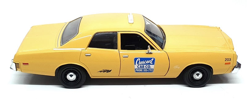 Greenlight 1/24 Scale 84202 - 1975 Plymouth Fury Yellow Cab (Poltergeist)