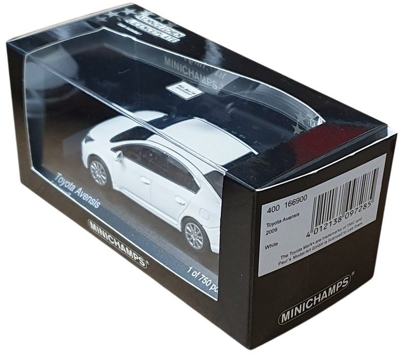 Minichamps 1/43 Scale 400 166900 - 2009 Toyota Avensis - White