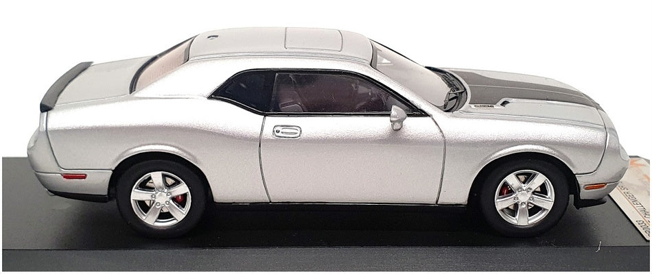 PremiumX 1/43 Scale PR0033 - 2009 Dodge Challenger SRT8 - Silver