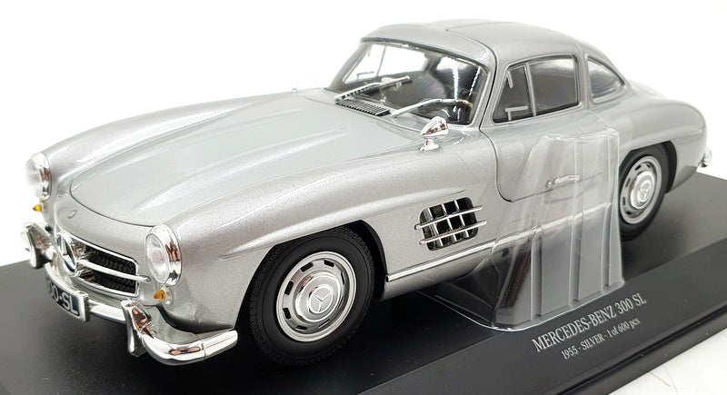 Minichamps 1/18 Scale 110 037210 - Mercedes-Benz 300 SL W198 1955 - Silver