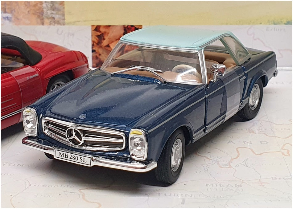 Cararama 1/43 Scale Diecast 035314 - Mercedes Benz 3 Piece Set