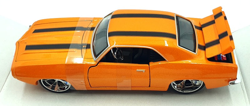 Maisto 1/24 Scale Diecast 31900 - Pontiac Firebird - Orange