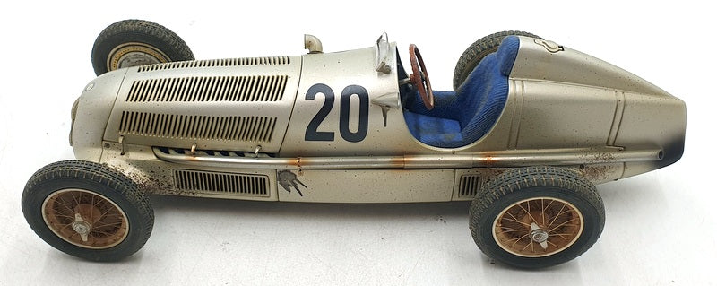 CMC 1/18 Scale M-147 Mercedes Benz W25 Dirty Hero 1934 #20 Eifelrennen