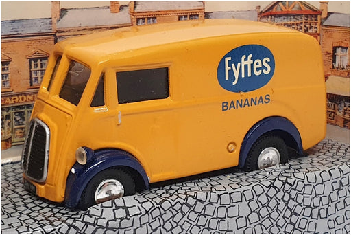 Corgi 1/43 Scale 99802 - Morris J Van (Fyffes Bananas) Orange - REWORKED