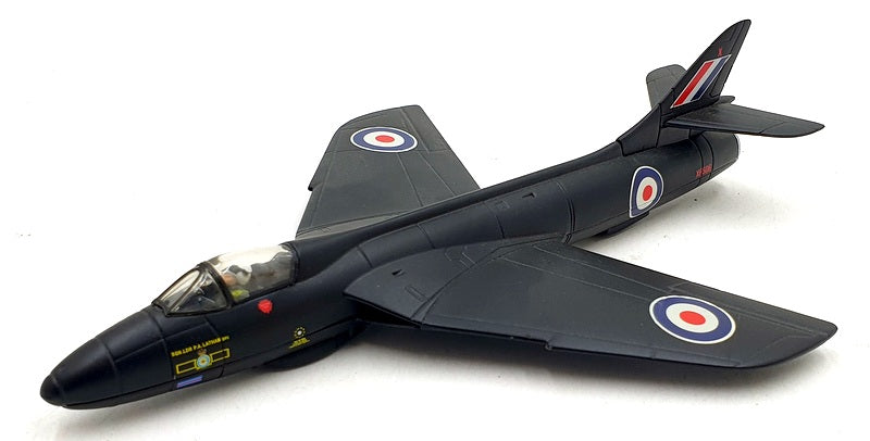 Corgi 1/72 Scale Diecast 49802 Hawker Hunter F Mk6 RAF Black Arrows