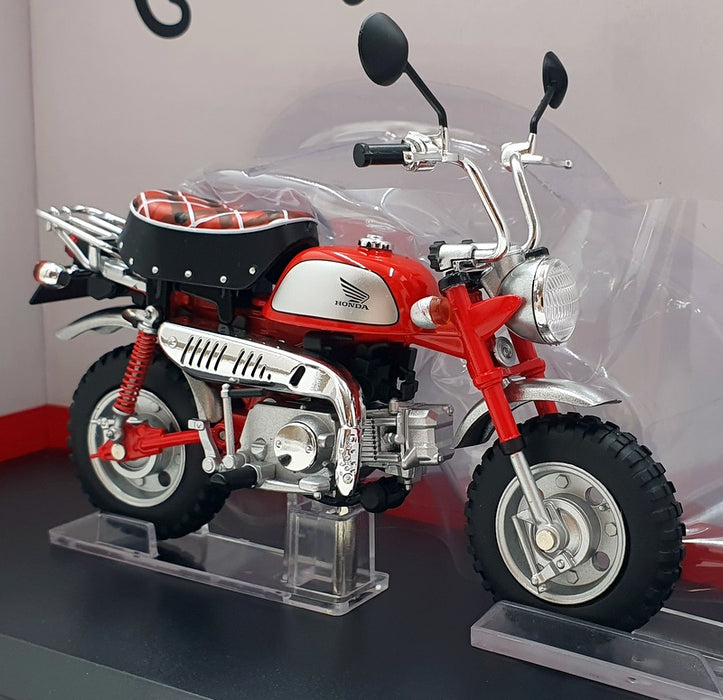 Aoshima 1/12 Scale 111253 - Honda Monkey Motorbike - Red