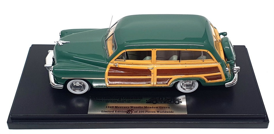 Goldvarg 1/43 Scale GC-050A - 1949 Mercury Woodie - Meadow Green