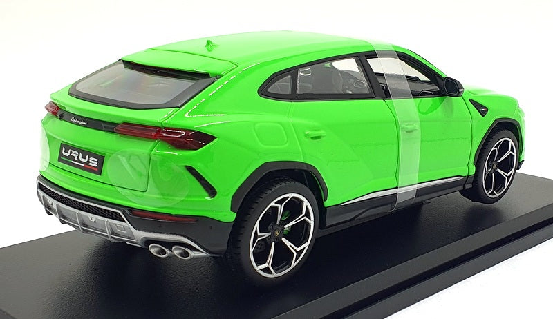 Maisto 1/18 Scale Diecast 46629 - Lamborghini Urus - Green