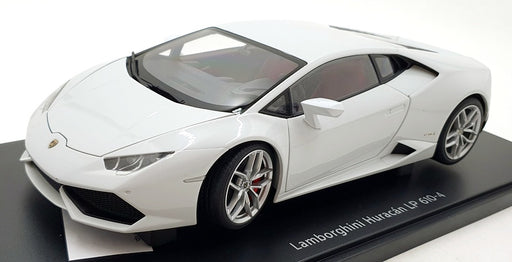 Autoart 1/18 Scale Diecast 74602 - Lamborghini Huracan LP610-4 - Metallic White