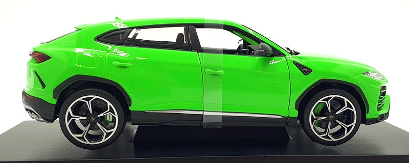 Maisto 1/18 Scale Diecast 46629 - Lamborghini Urus - Green