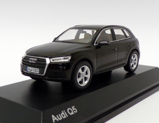 I-Scale 1/43 Scale Model Car 501.16.056.33 - Audi Q5 - Mtyh Black