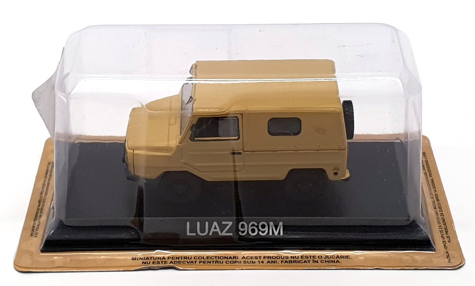 Altaya 1/43 Scale Model Car 204430 - Luaz 969M - Beige