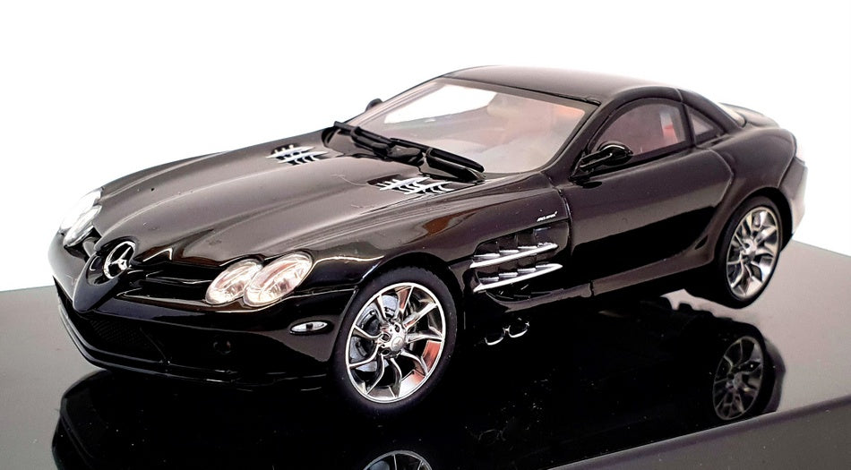 Autoart 1/43 Scale Diecast 211121G - Mercedes Benz SLR - Black