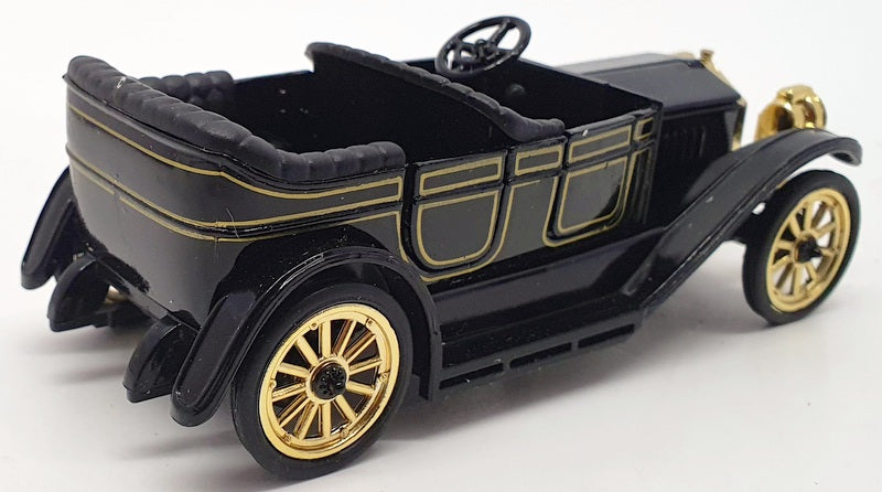 Unbranded 12cm Long Model Car UB0102IR3 - 1911 Chevrolet Classic 6 - Black