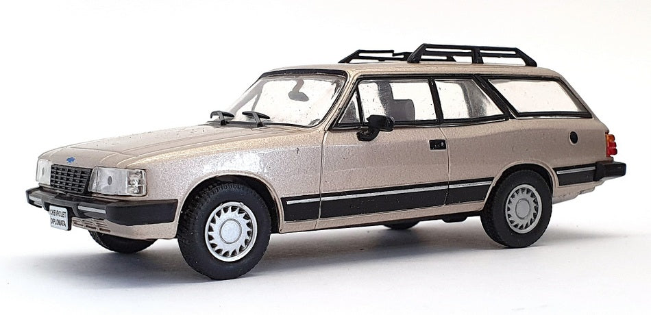 Altaya 1/43 Scale 20921A - 1979-92 Chevrolet Diplomata Caravan - Champagne