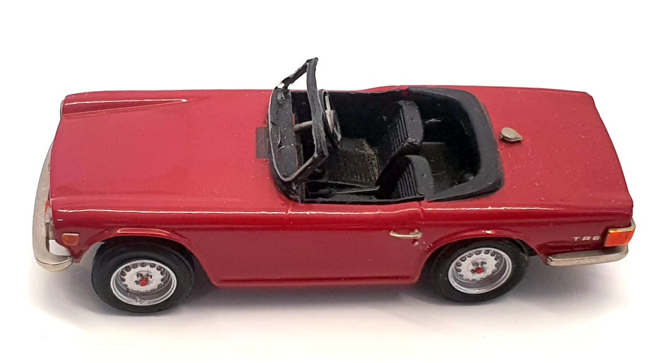 Unknown Brand 1/43 Scale UN04R - 1975 Triumph TR6 - Red