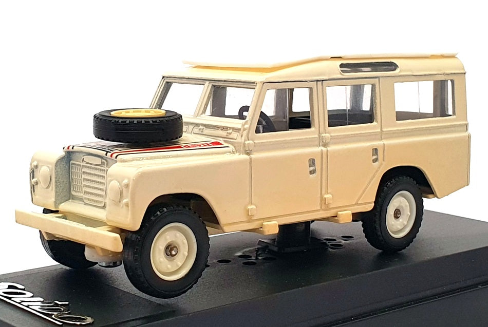 Solido 1/43 Scale Model Car 1914 - 1979 Land Rover Rallye - Cream