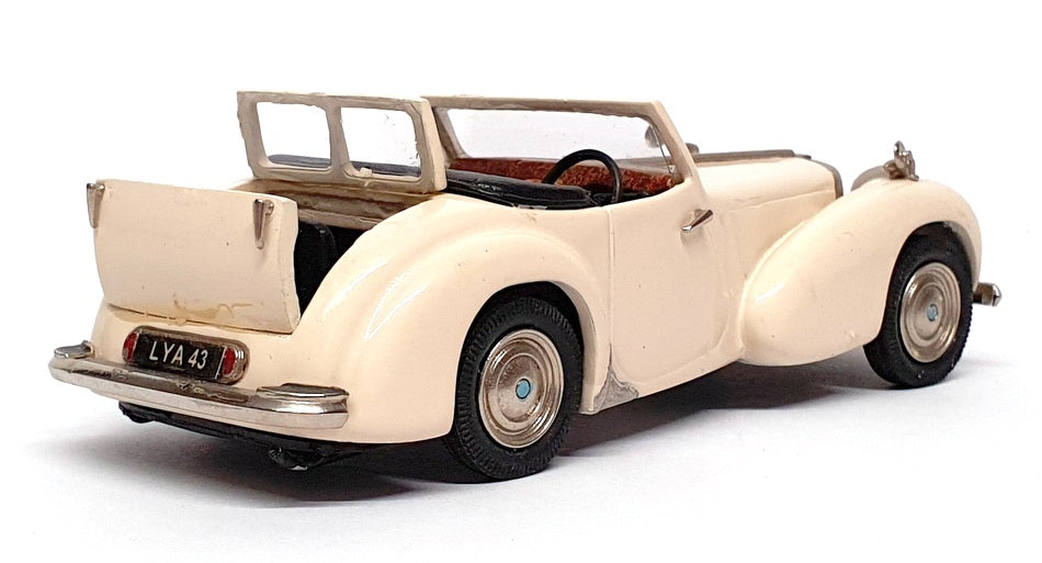 Lansdowne Models 1/43 Scale LDM37 - 1949 Triumph 2000 Roadster - J. ROBERTS