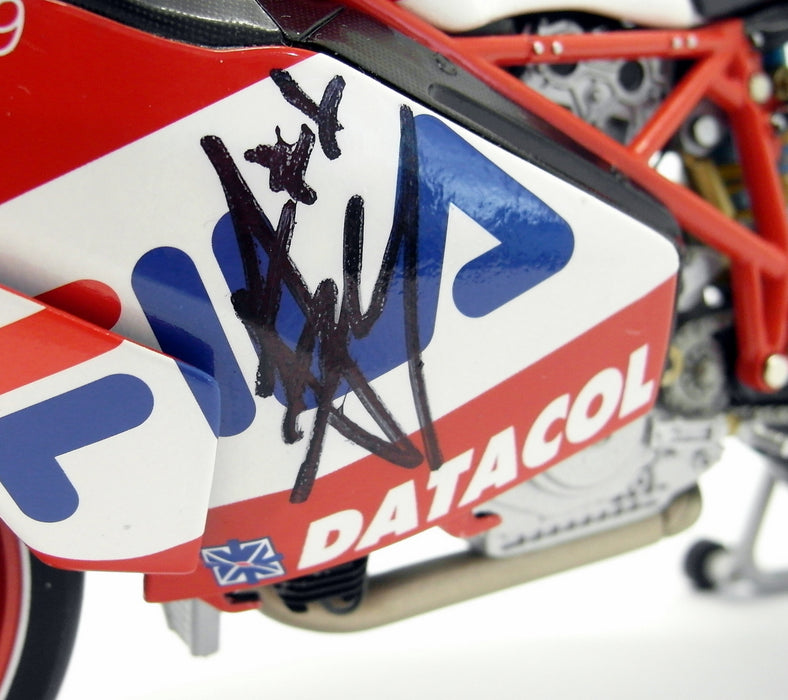 Minichamps 1/12 Scale 122 040252 Ducati 999R F04 WSB 04 James Toseland Signed