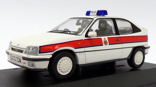 Vanguards 1/43 Scale VA13204 - Vauxhall Astra Mk2 GTE 16v - Northumbria Police