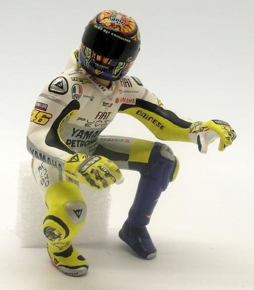 Minichamps 1/12 Scale 312 090146 Valentino Rossi Figure Riding Estoril 2009