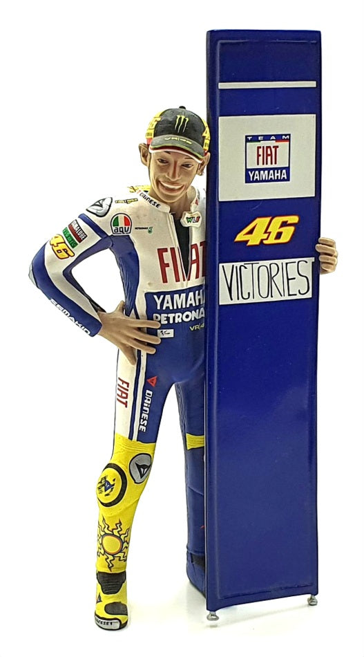 Minichamps 1/12 Scale 312 100246 - Valentino Rossi Figurine - 46 Victories 2010