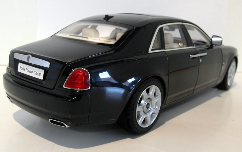 Kyosho 1/18 Scale Diecast - 08801BK Rolls Royce Ghost Diamond black