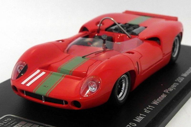 Spark 1/43 Scale Resin S1467 - Lola T70 Mk1 #11 Winner Players 200 Mosport 1965