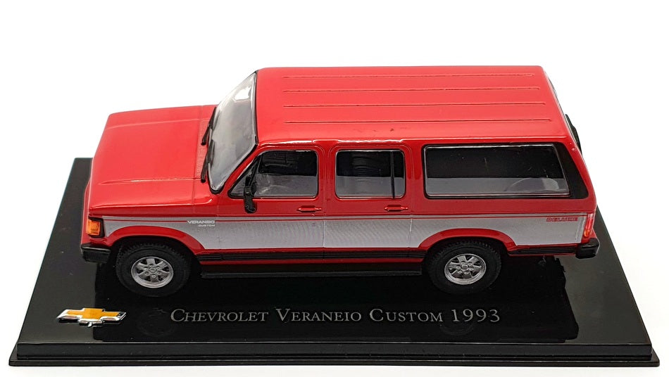 Altaya 1/43 Scale 9921J - 1993 Chevrolet Veraneio Custom - Red